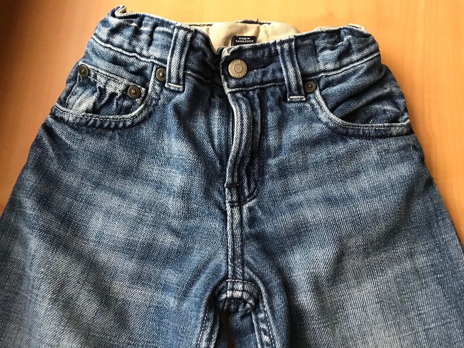 GAP jeansy ocieplane polarem r. 110/116