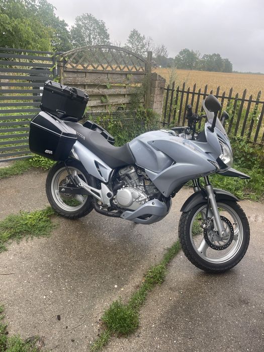 Honda Varadero 125XL