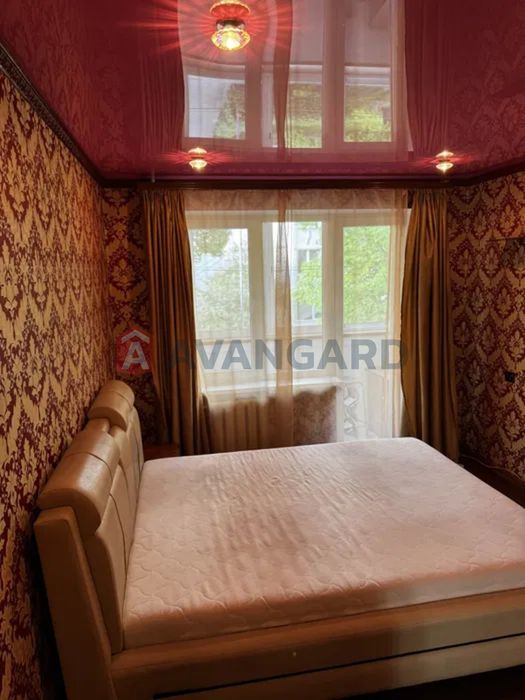 Продаж 3-к квартири вул. Наукова  85 500 $