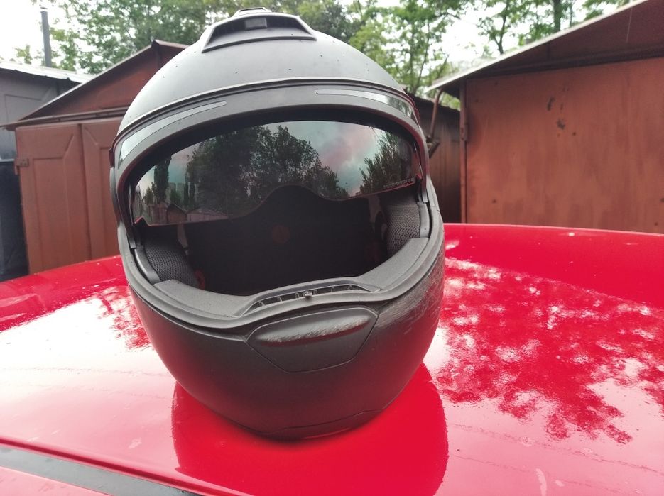 Шлем мотоциклетный Schuberth C4 Pro