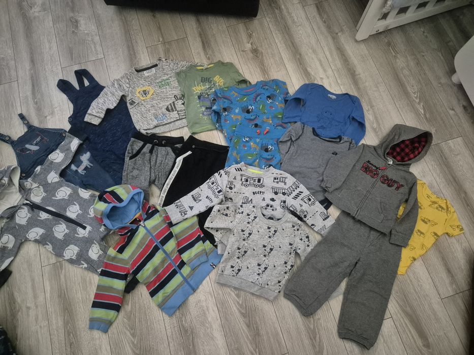 Продам пакет речей для хлопчика