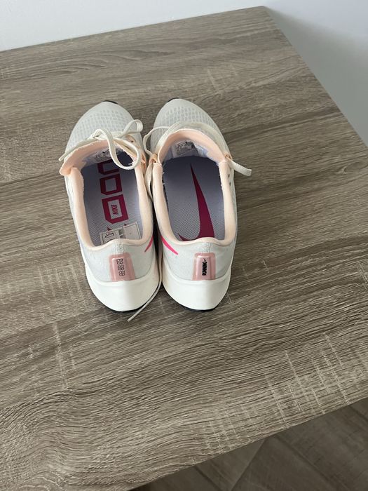 Кросівки Nike 36 р ( 23 см) орігінал