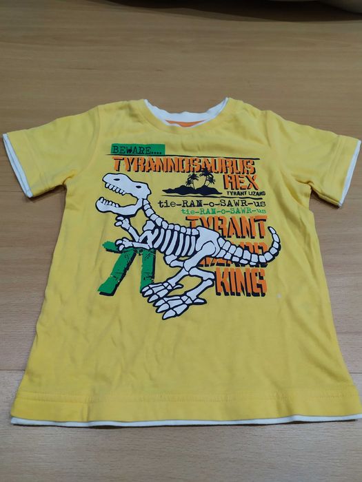 Conjunto de 7 t-shirts para criança - 2/3 anos