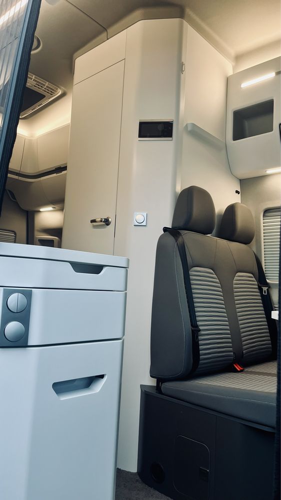 Wynajem kampera Kraków Katowice Bochnia VW Grand California 600