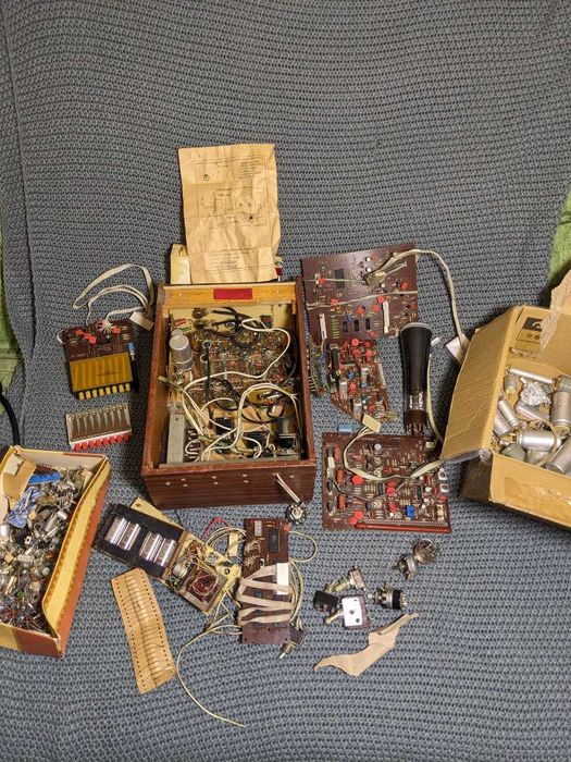 Радіодеталі різні ціна за лот