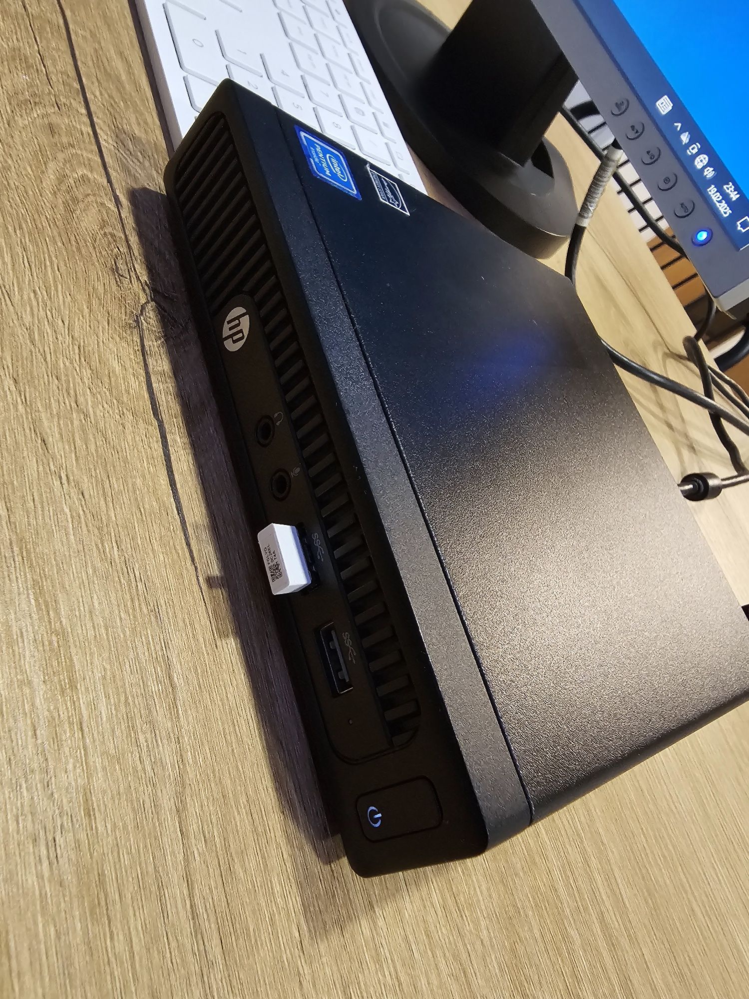 Mini Pc HP 8 GB  ram i 225 GB SSD