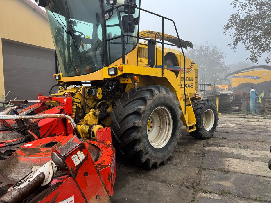 Kombajn Sieczkarnia New Holland FX 48