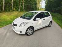 Toyota Yaris Klima / Po serwisie / 2 kluczyki