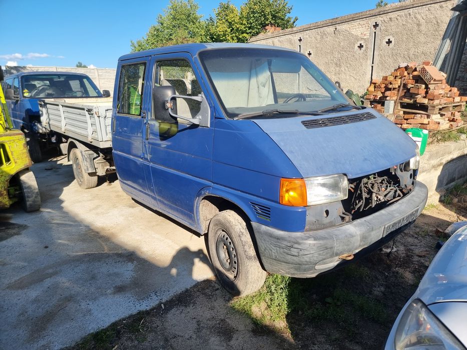 Vw t4 wywrotka  plus  druga caravella  w pakiecie