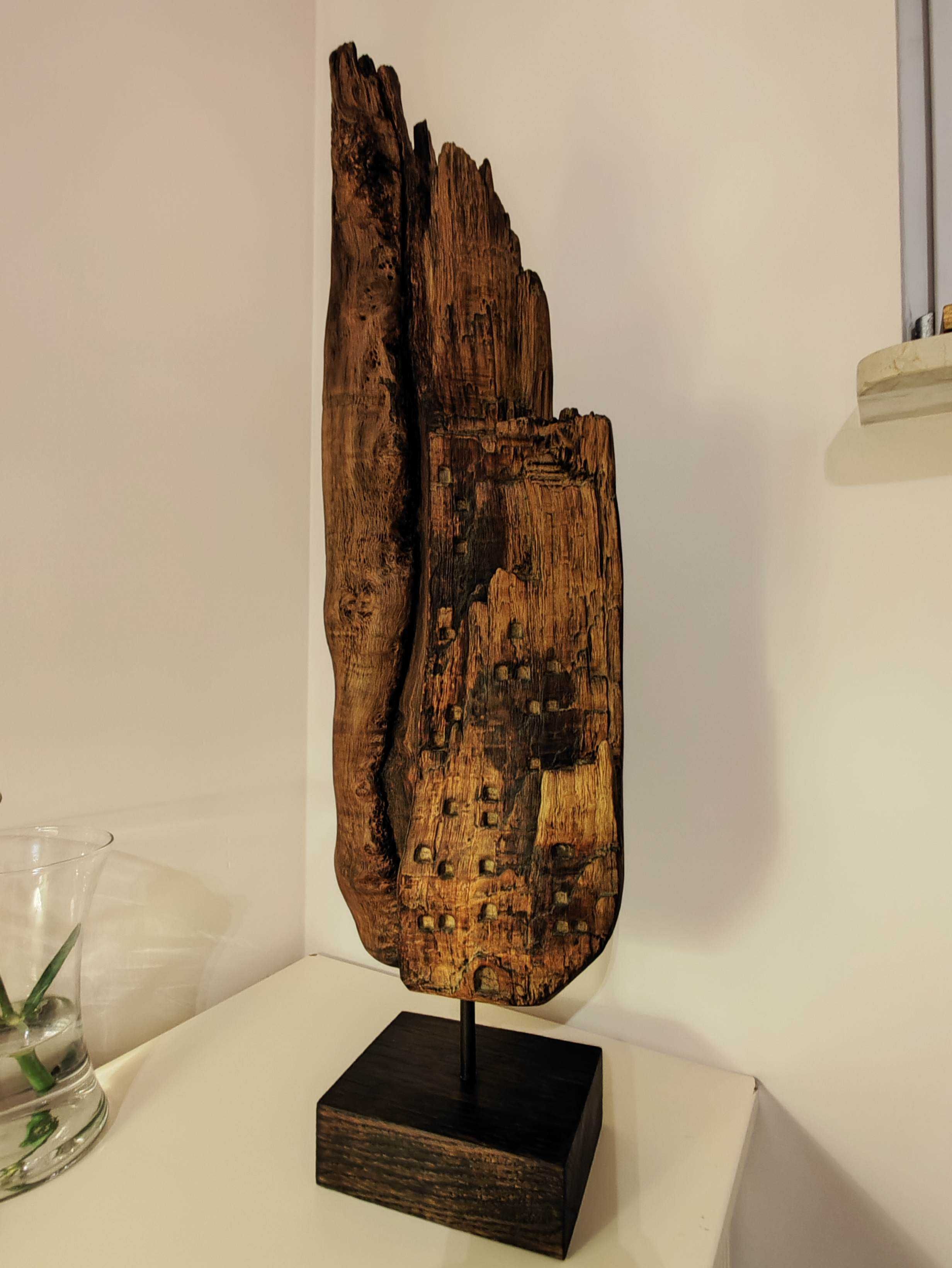 Rzeźba drewniana nowoczesna dekoracyjna, dąb wys. 71 cm