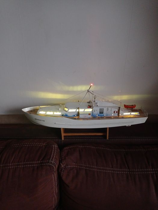 Model jachtu, motorówki RC + aparatura