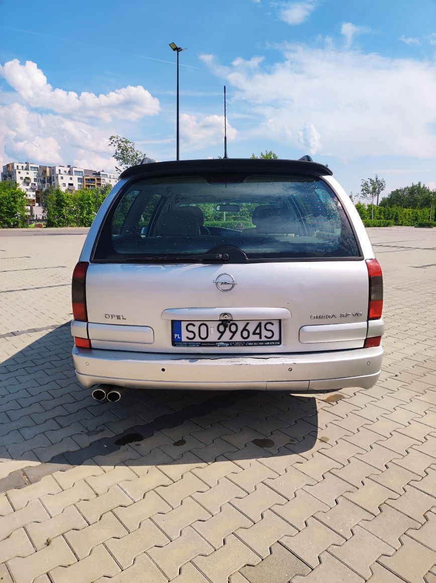 Opel Omega 3.2 V6 LPG 2001r