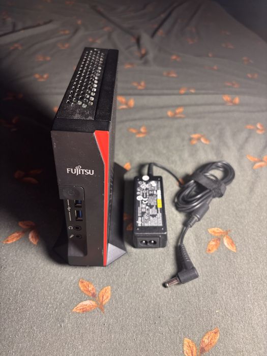 Komputer Fujitsu Futro S740 J4105 4GB 32GB