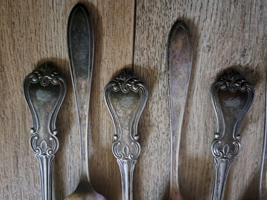 Stare srebrne sztućce