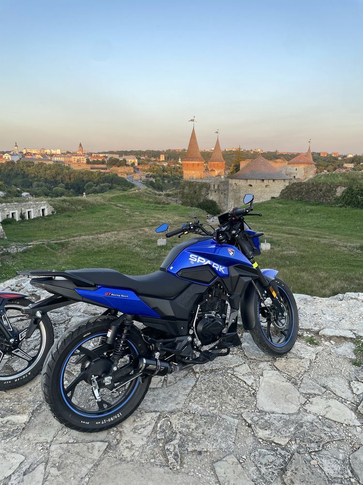 Мотоцикл spark sp200r-32