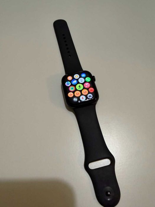Apple Watch Series 9 45 mm