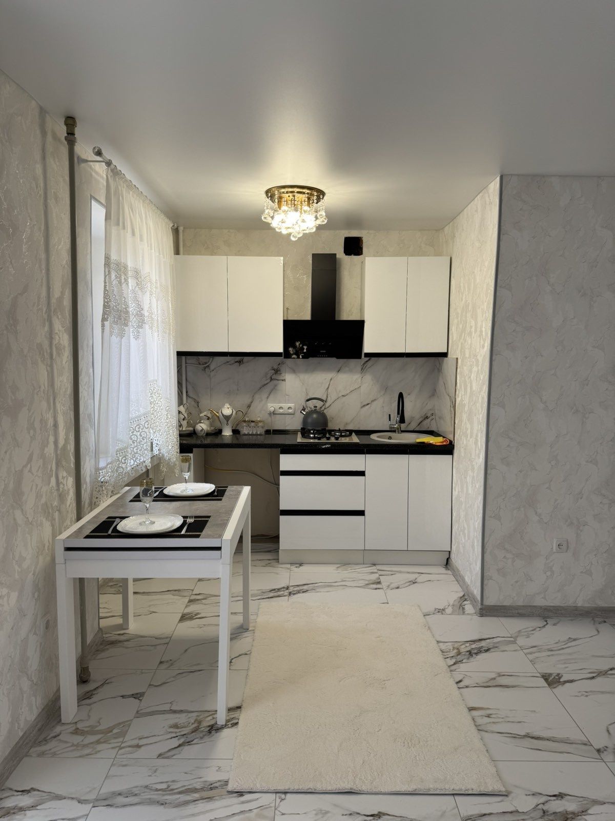 Продам 1 ком квартиру на Заболотного/ Крымский бульвар