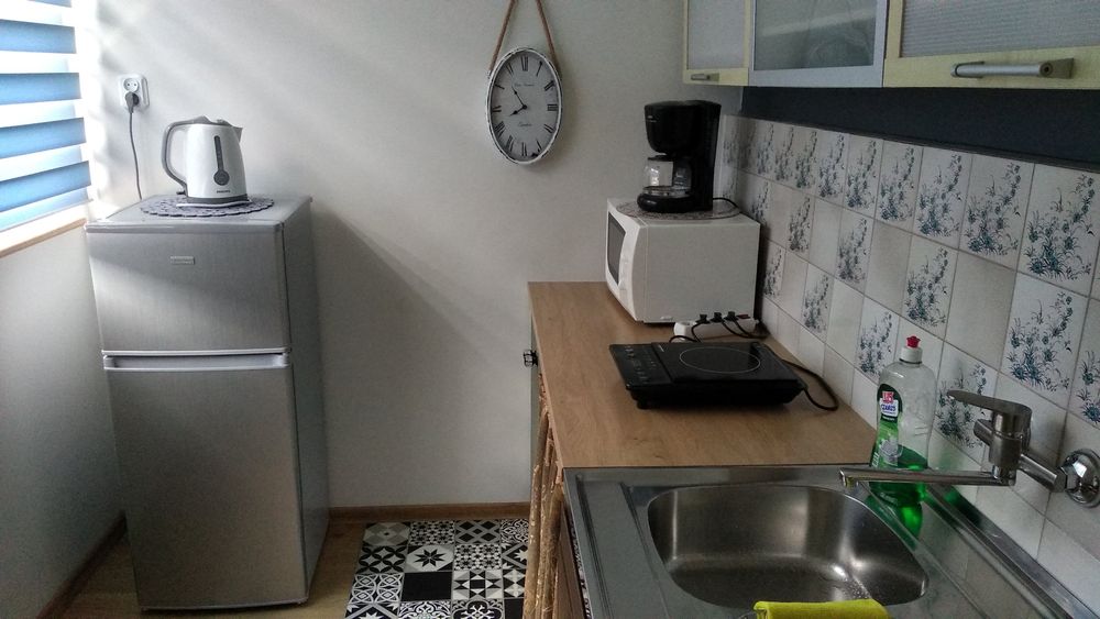 Całe Mieszkanie Wynajem Noclegi Pokoje Kwatery Osiedle Hutnicze