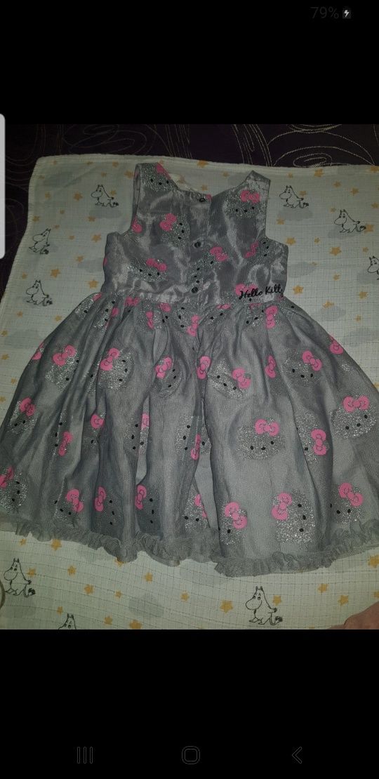 Sukienka H&M Hello Kitty rozmiar 104