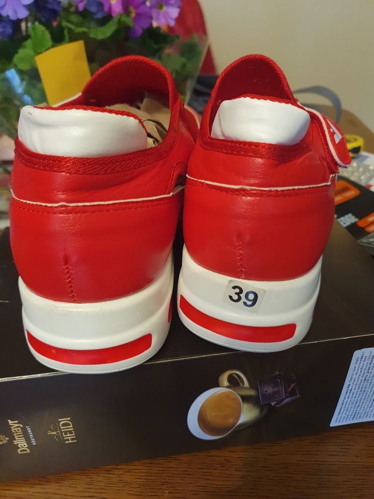 Cudne wygodne buty r 38damskie