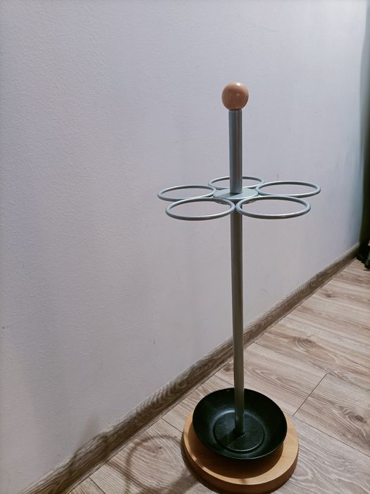 Stojak na parasolki