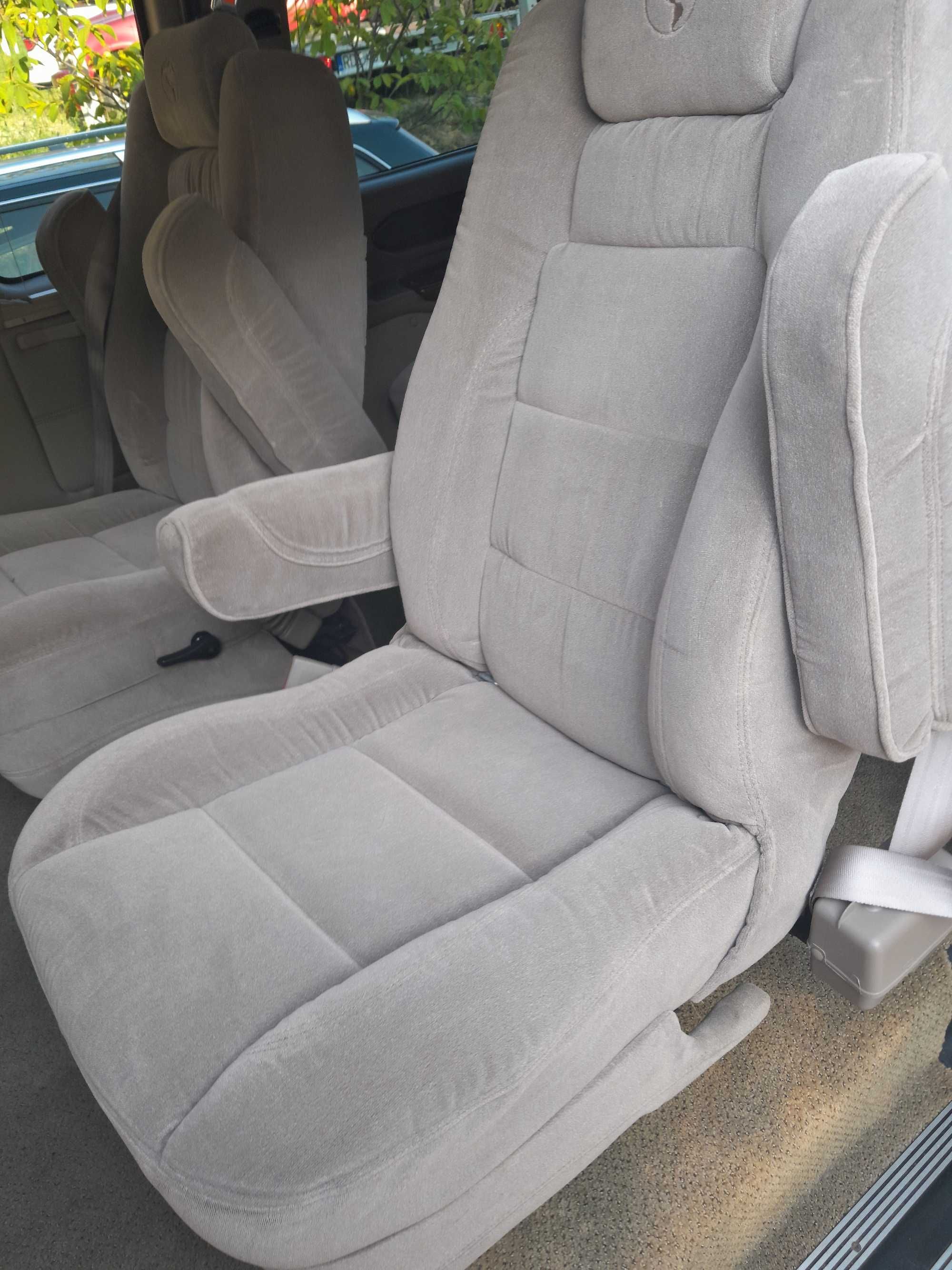 Chevrolet Express Explorer 5.3 V8 300KM Okazja! Nie ASTRO Sawana GMC