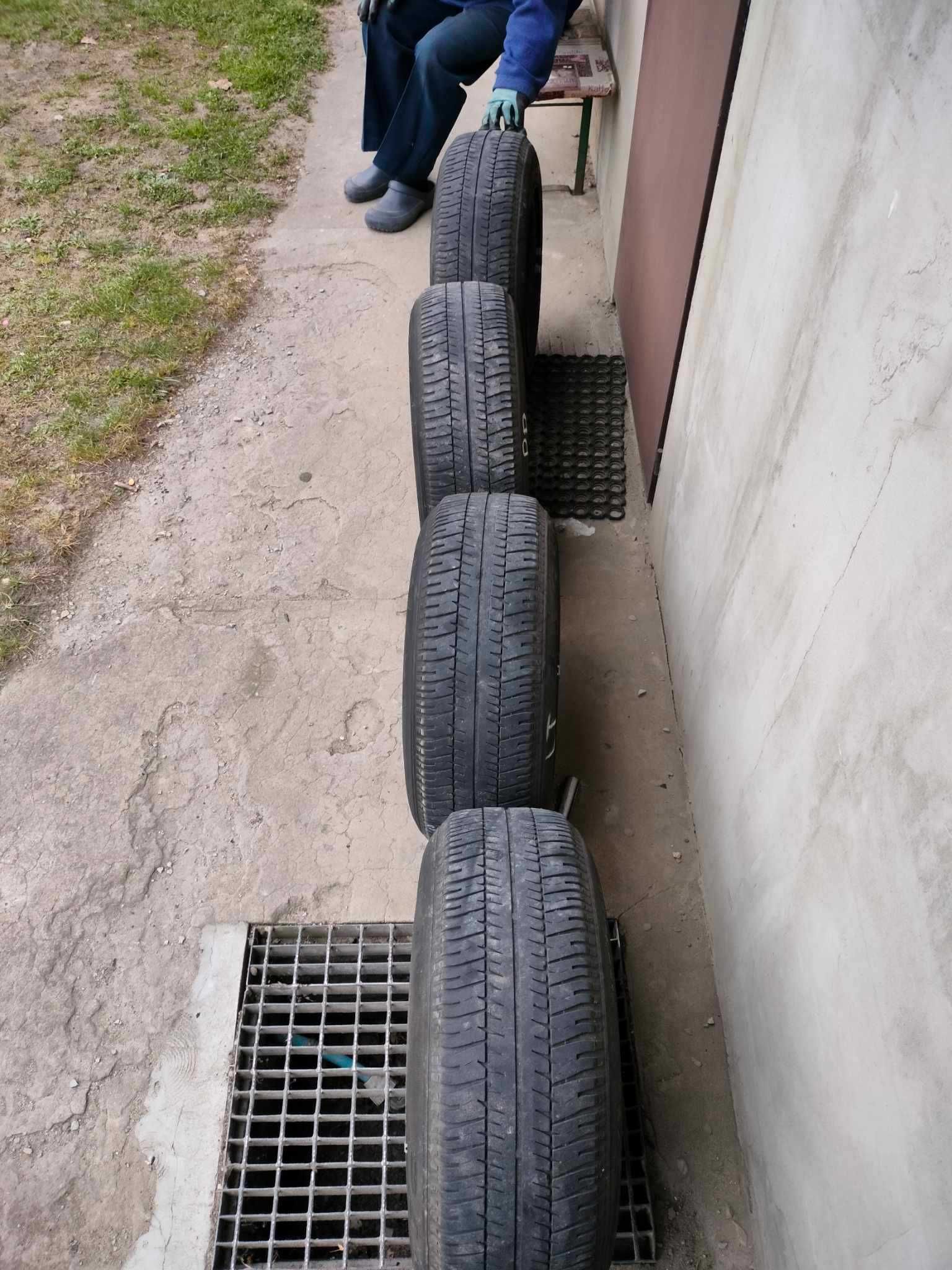 Sprzedam koła 185/70r13 4x98 Polonez Fiat (szeroka stal).