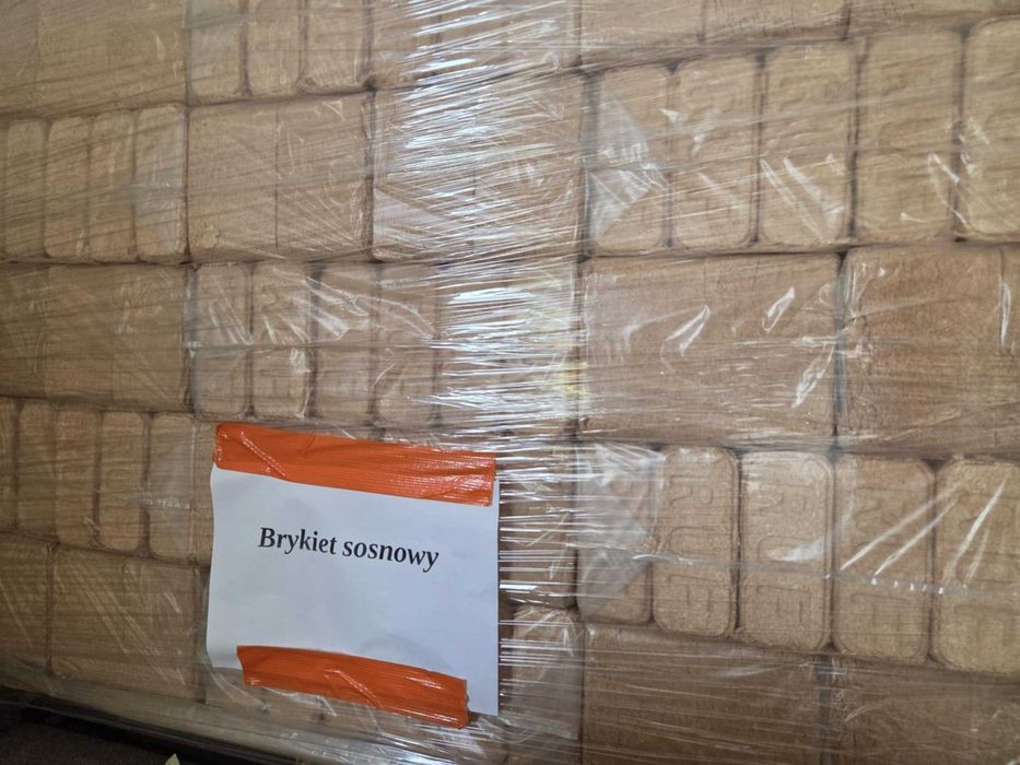 Brykiet  Sosnowy  10 kg - 10,30 zł / Paleta - 960 kg - 988,80 zł