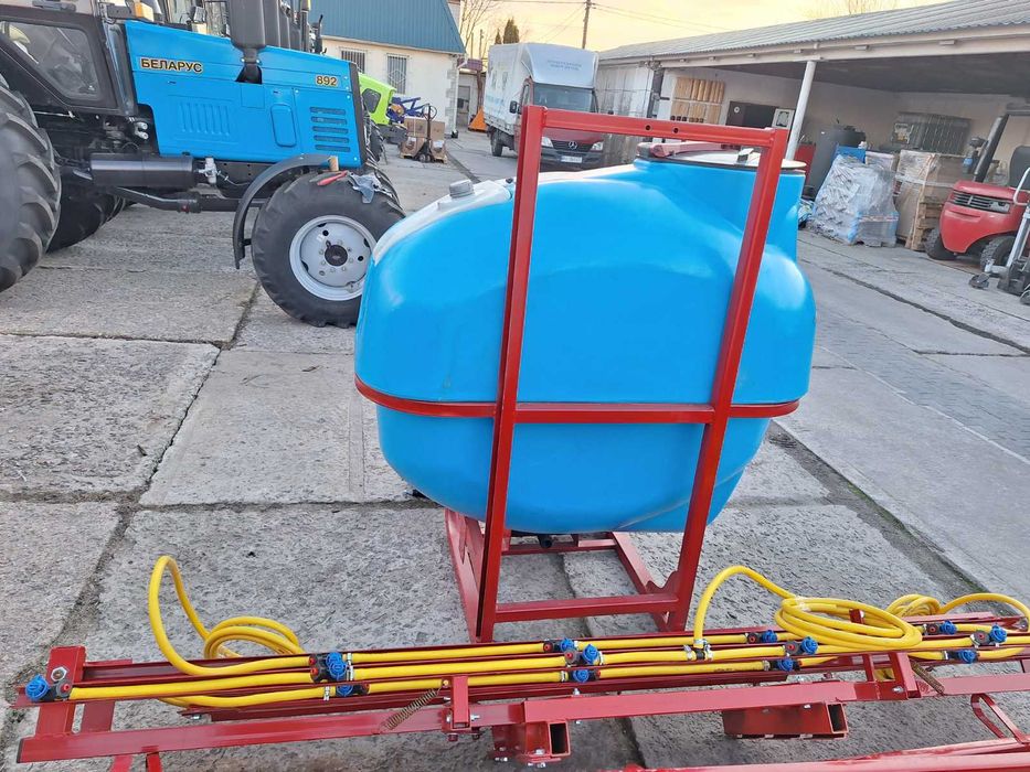 Миргород плаваючі крила опрыскиватель 600л обприскувач  PLM