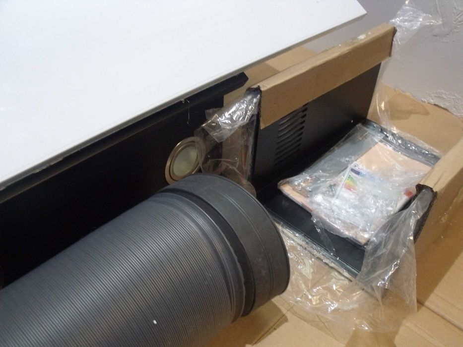 Okap kuchenny przyścienny 90cm stal szlachetna Klarstein Silver