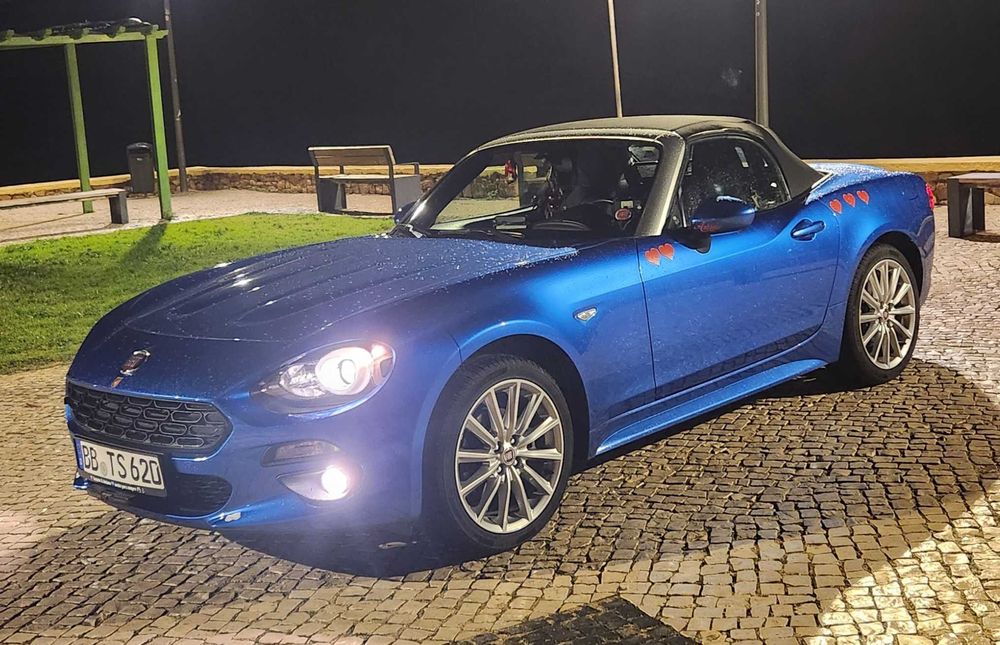 Fiat 124 Spider versão Lusso