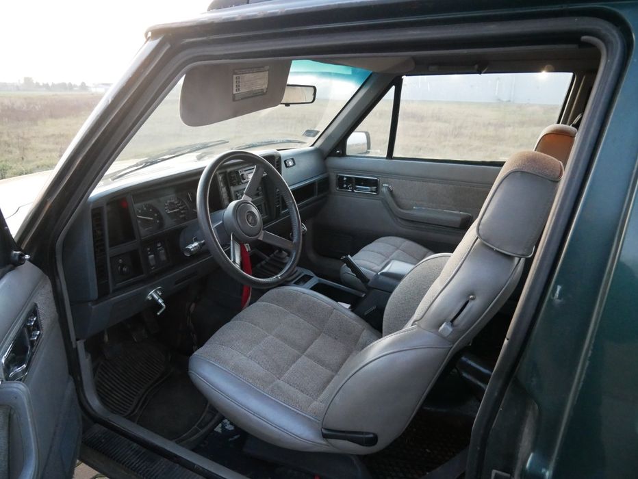 Jeep Cherokee 2.1 TD