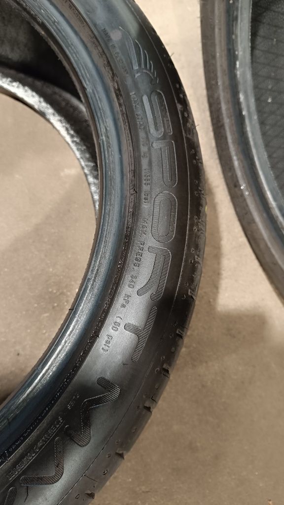 4x Dunlop Sport Maxx RT 225/45/19 96W