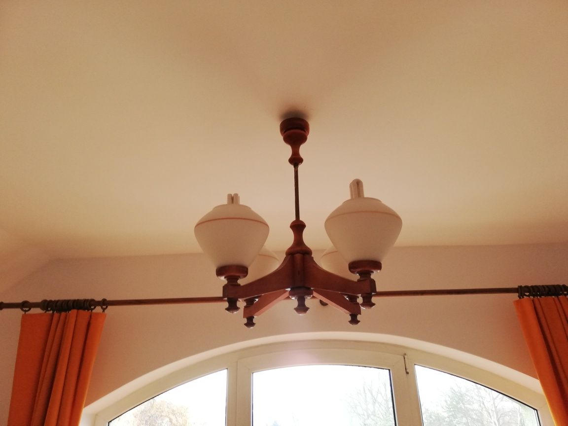 Żyrandol/lampa drewniana PRL