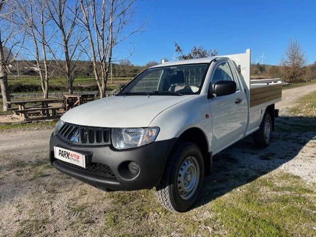 Mitsubishi L200 2.5 Did 4x4 2 Lugares