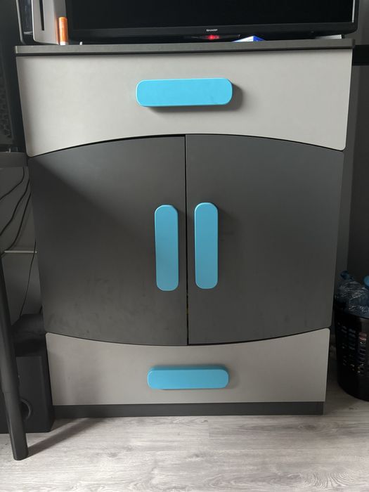 Meble mlodziezowe zestaw - 2 szafy + komoda + szafka wisząca