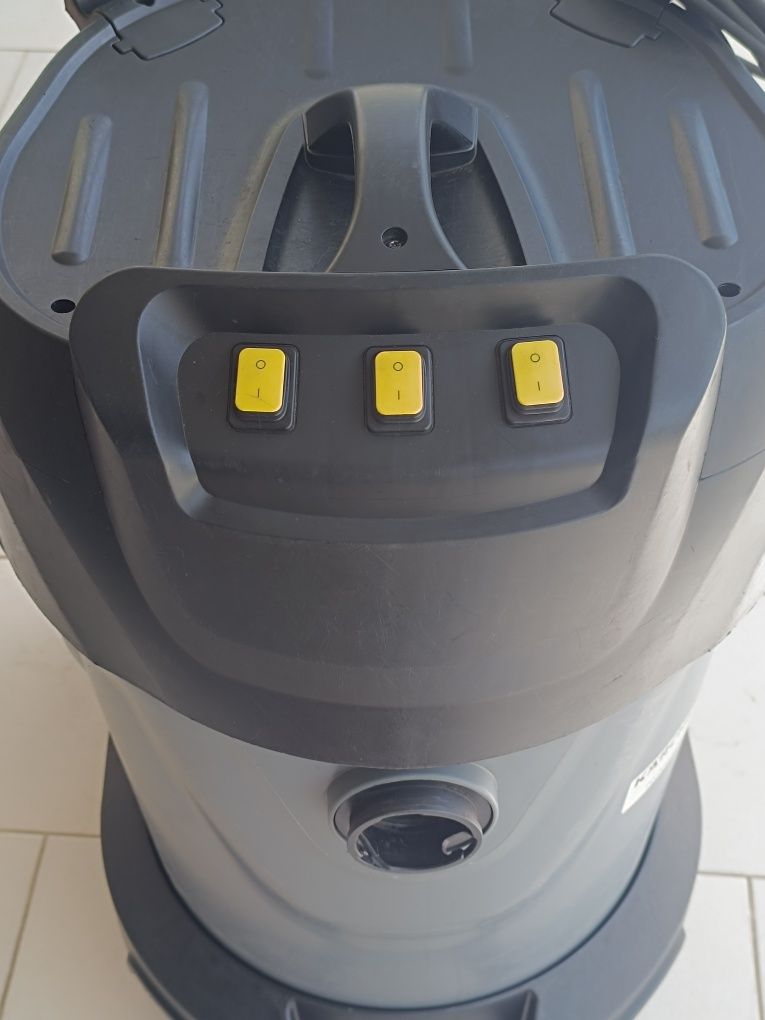 Aspirador profissional 3 motores