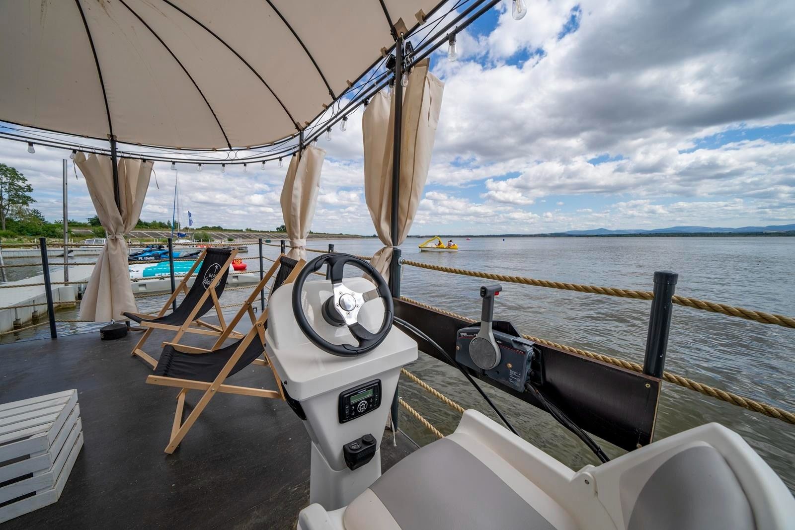Platforma pływająca, chill boat, łodź, rowerek wodny, katamaran.,