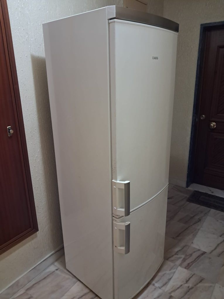 Combinado AEG A++
