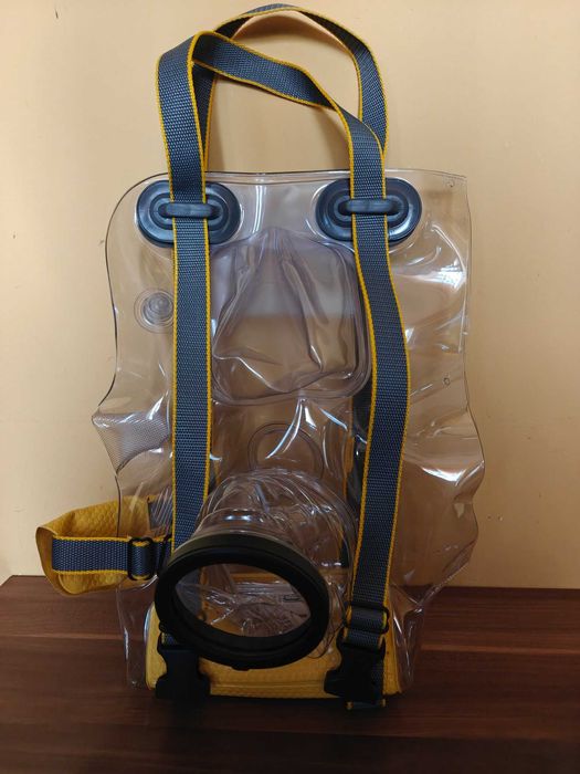 Profesjonalna obudowa wodoszczelna Ewa-marine U-AXP do dużych aparatów