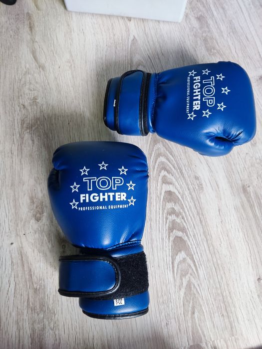 Rękawice bokserskie rozmiar S dla dzieci 9-11 lat
