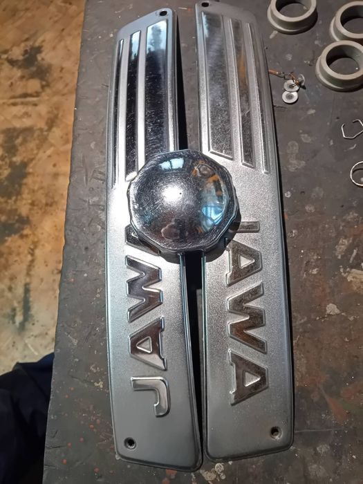Продам скло фари Ява 05