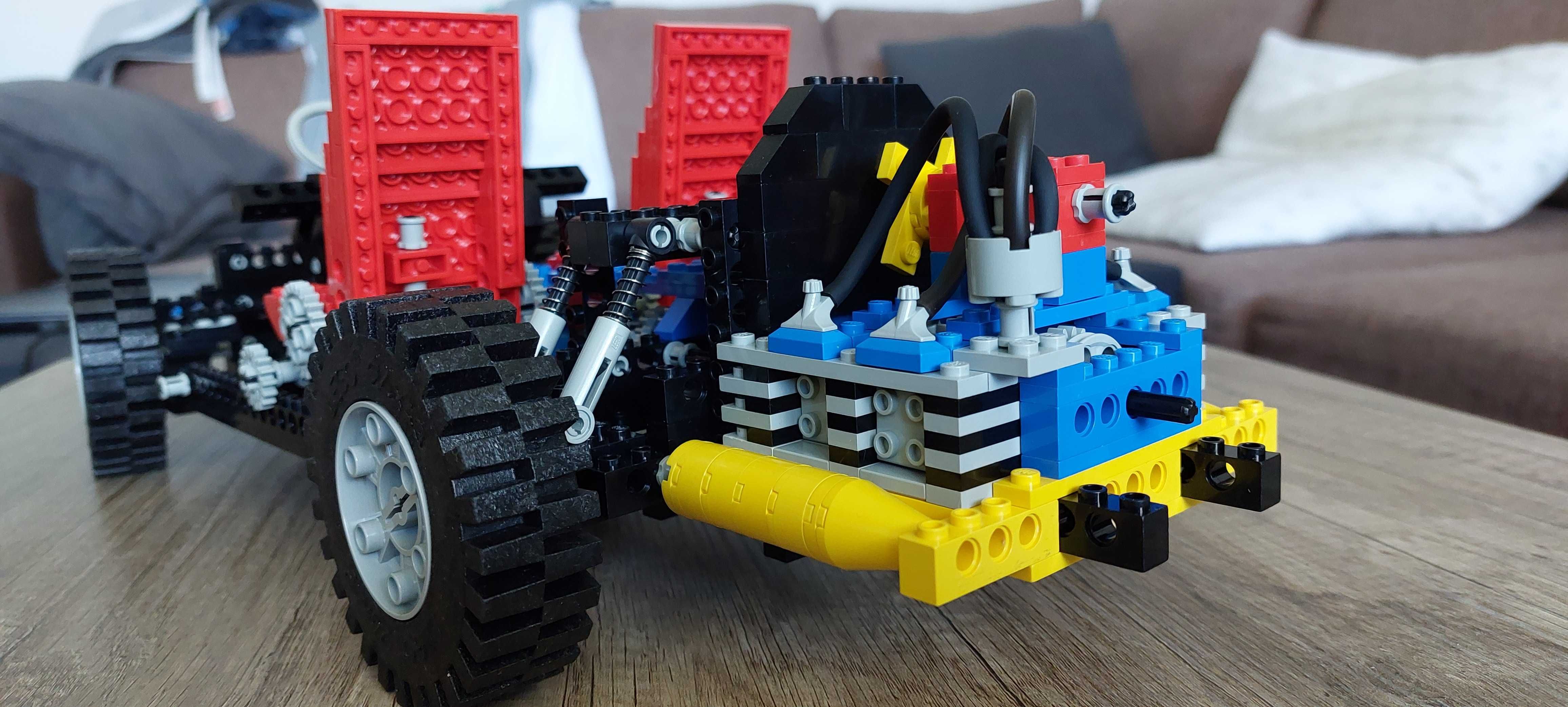 Lego technic 8860 Car Chassis (Auto Chassis)