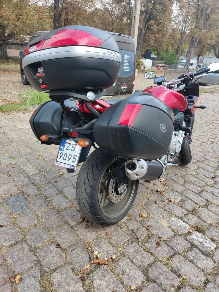 Yamaha Fazer FZ1 2008r 998 cm