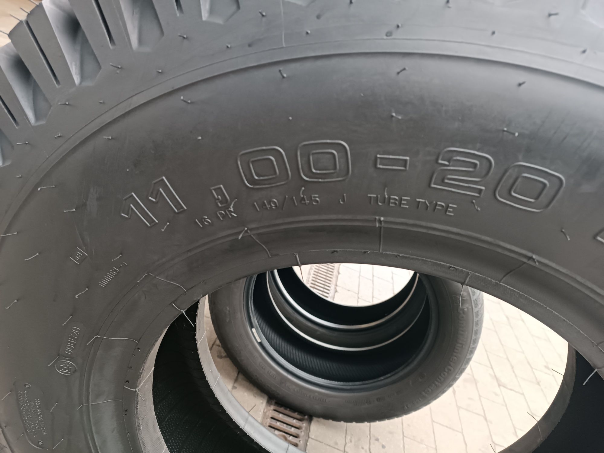 11.00-20 Mitas NB 59  11.00R20