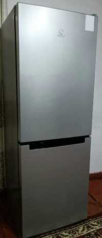 Холодильник INDESIT LI8S1X