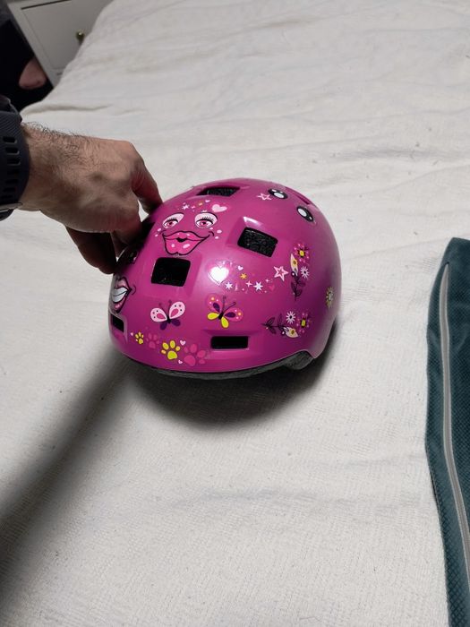 kask rowerowy dziecięcy oxelo różowy z naklejkami