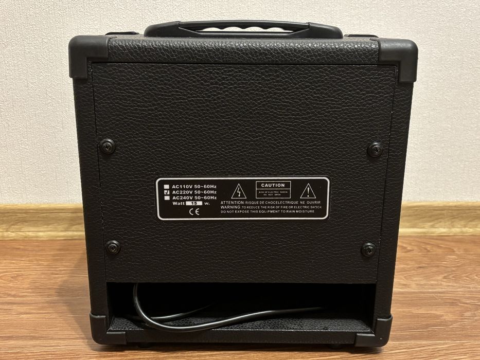 Комбопідсилювач MAXTONE DHC-15