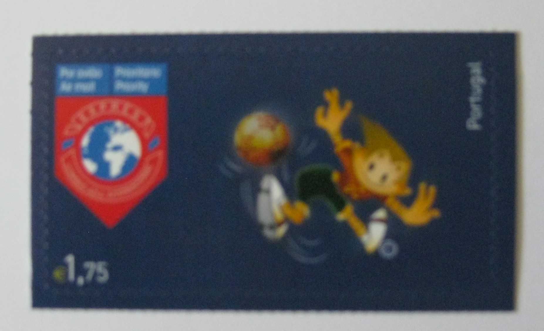 Série nº 3064/65 – UEFA Euro 2004 “Kinas” – Mascote Oficial