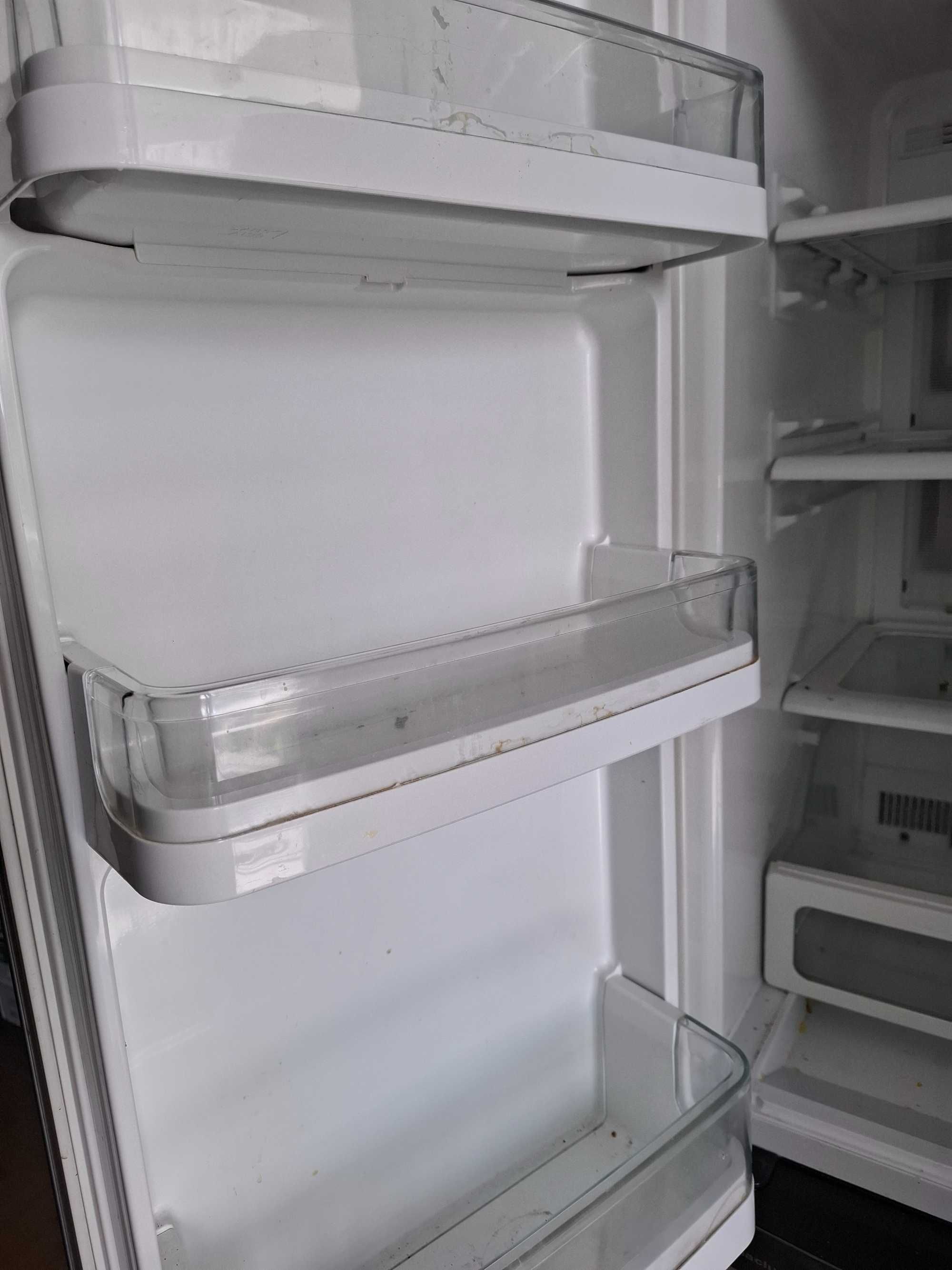 Lodówka SHARP dwudrzwiowa Plasmacluster no frost do naprawy